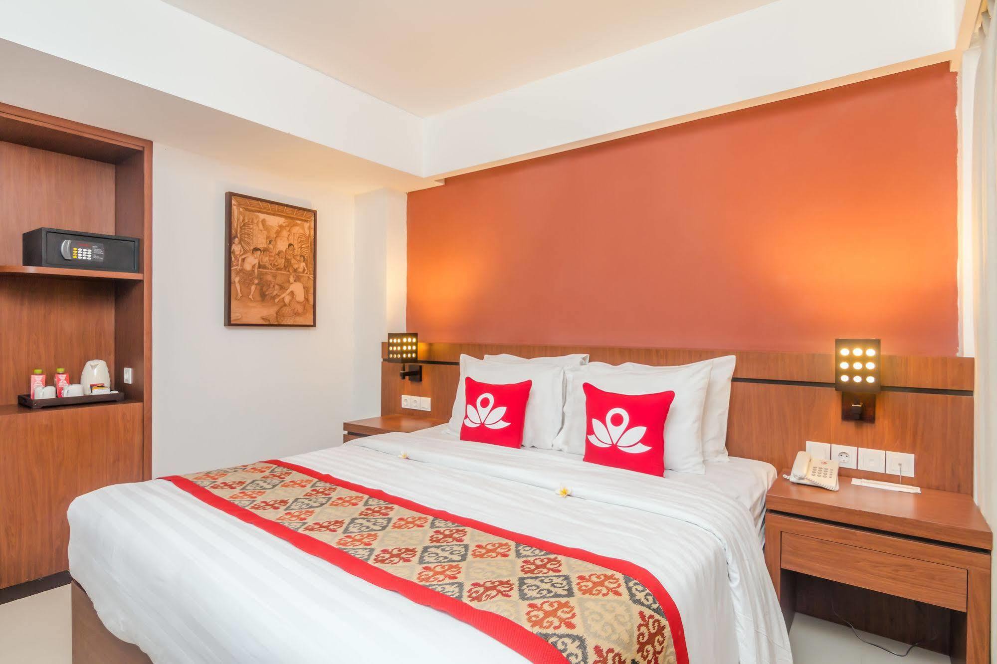 Zen Rooms Seminyak Pangkung Sari 外观 照片